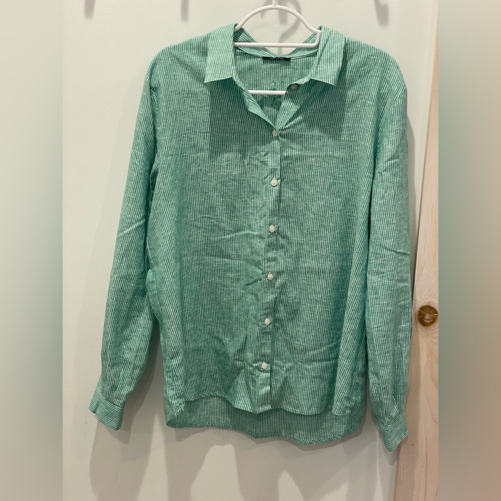One Step Made in France Approx Size Medium Green Striped Button-Up Shirt